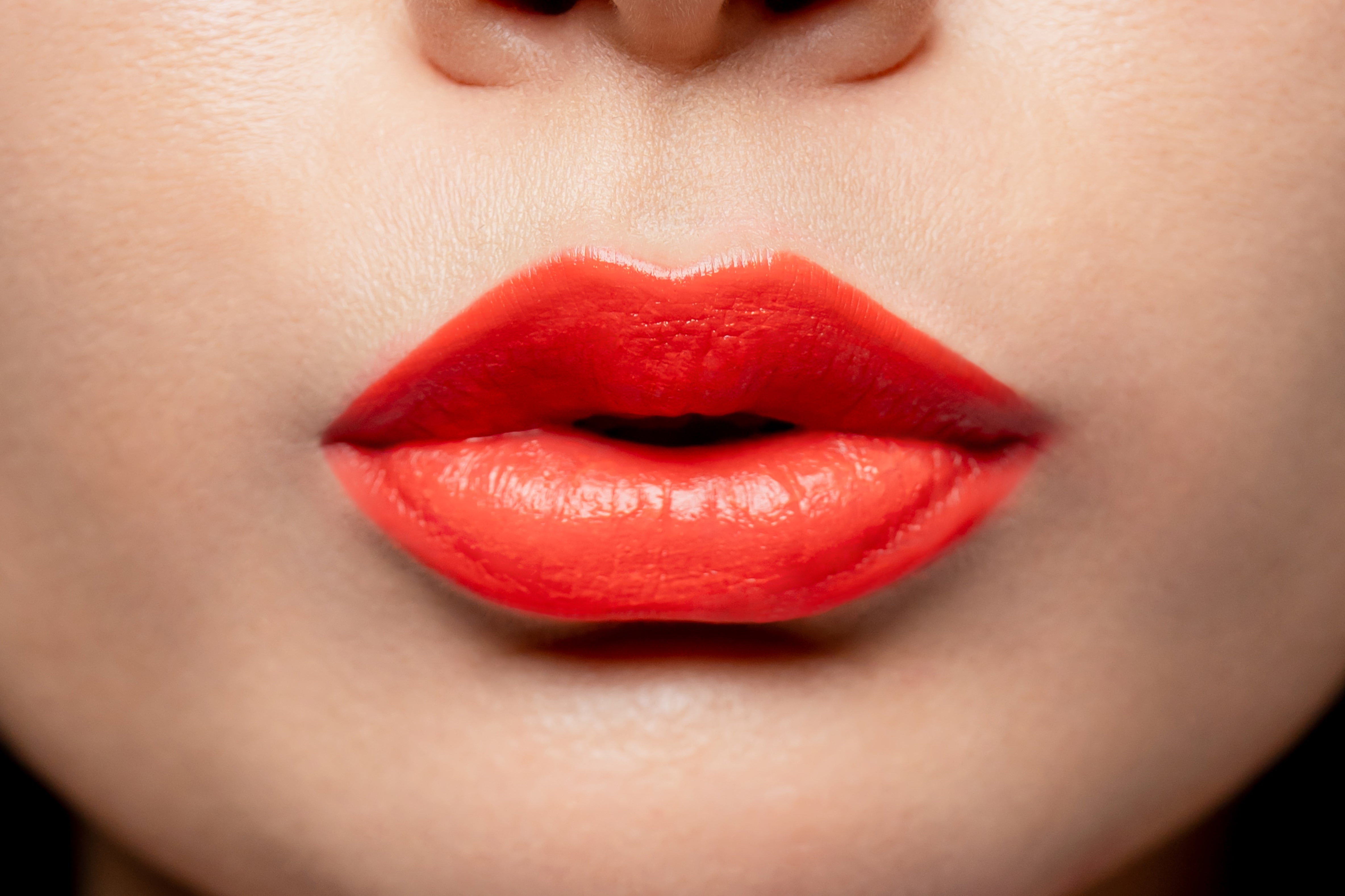 GOLDSAND MATTE LIPSTICK – VivienneHu Beauty