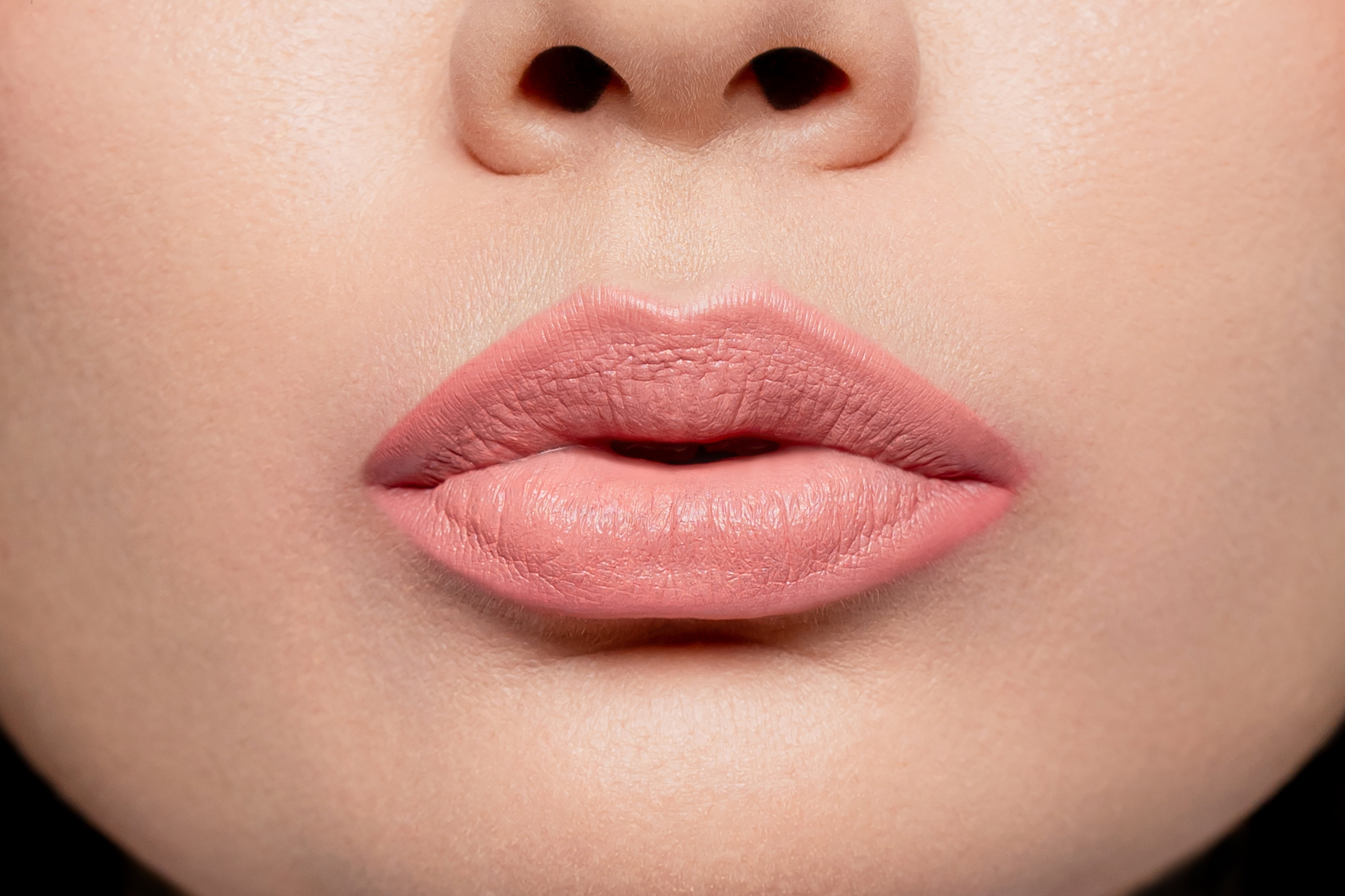 GOLDSAND MATTE LIPSTICK – VivienneHu Beauty